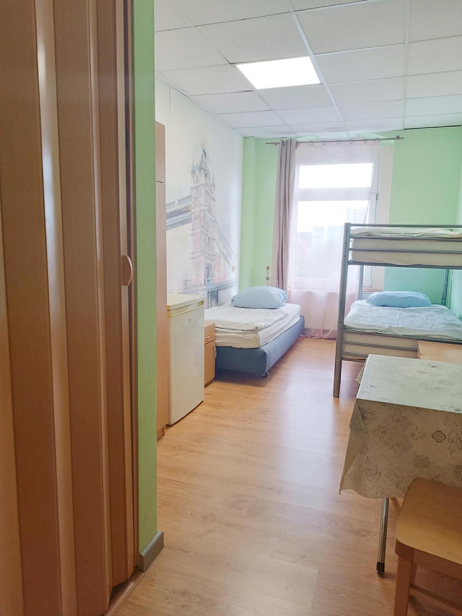 Hostel Krosnienska 12 지엘로나구라 외부 사진