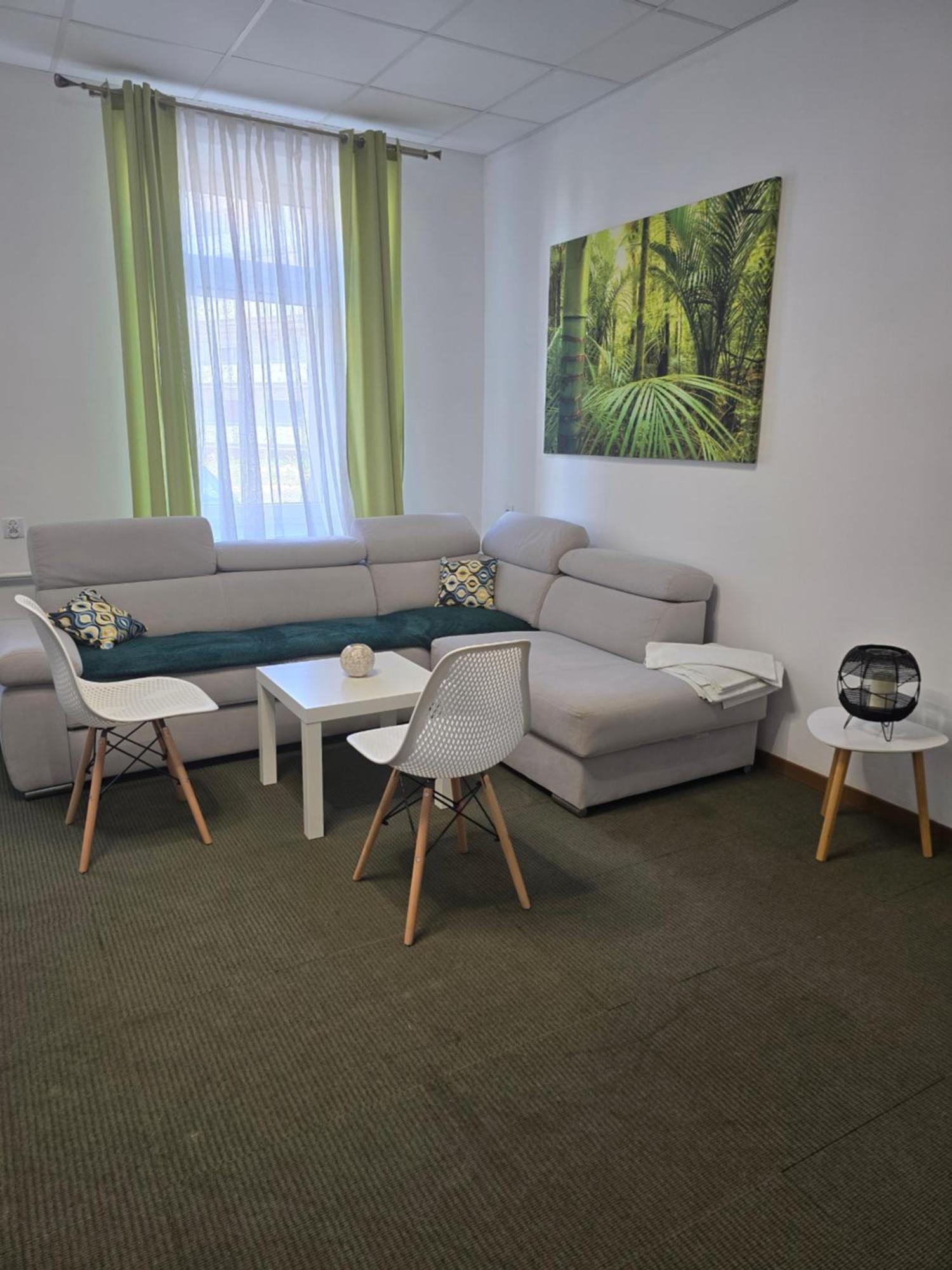Hostel Krosnienska 12 지엘로나구라 외부 사진