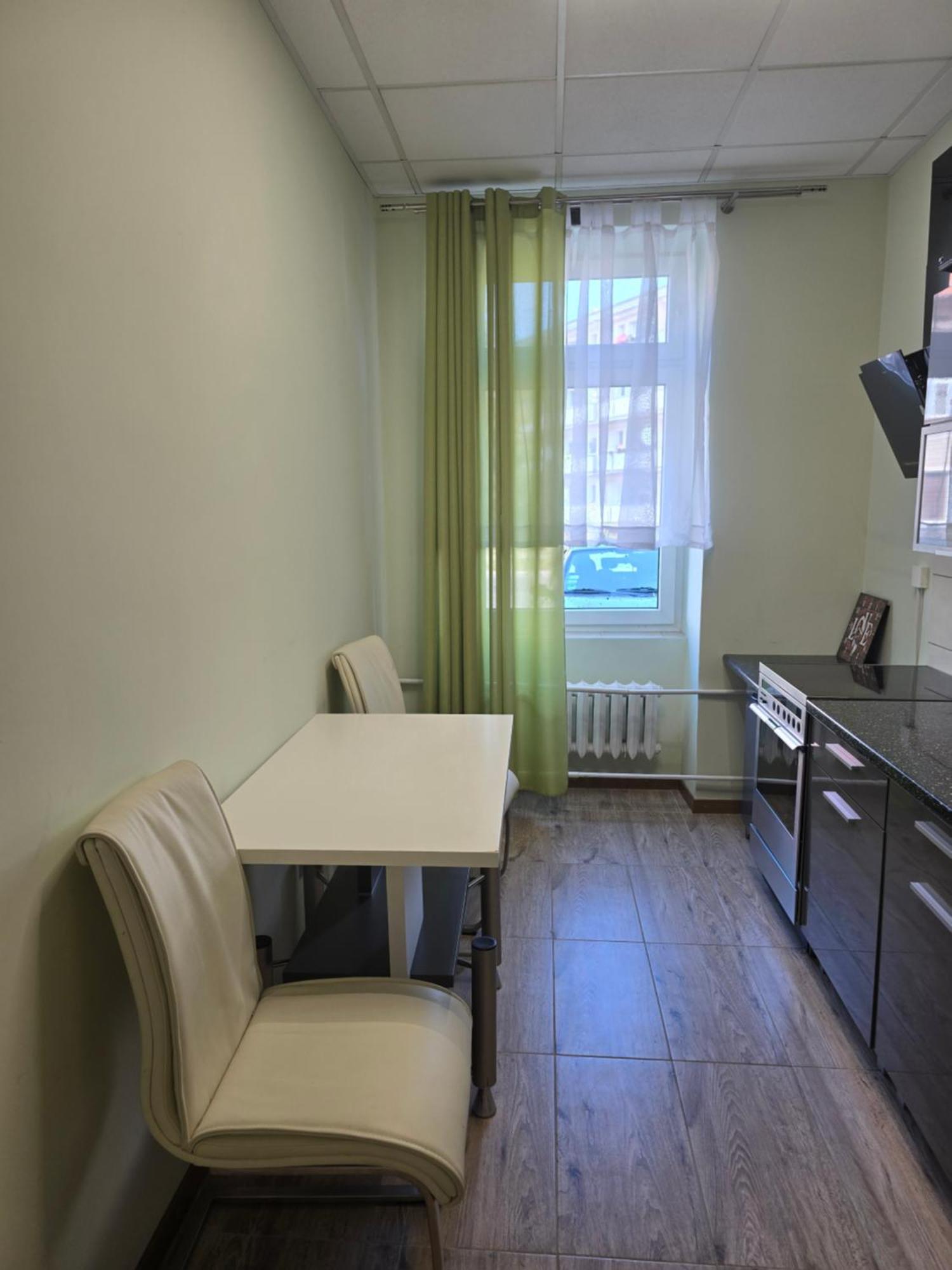 Hostel Krosnienska 12 지엘로나구라 외부 사진
